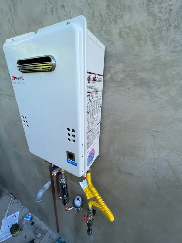 Tankless water heater installation for Royal Oaks homes